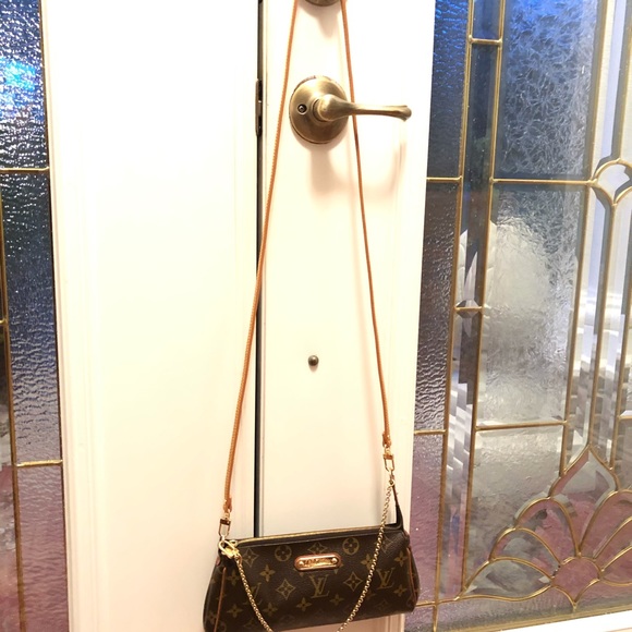 SOLD Louis Vuitton Eva - Picture 12 of 15